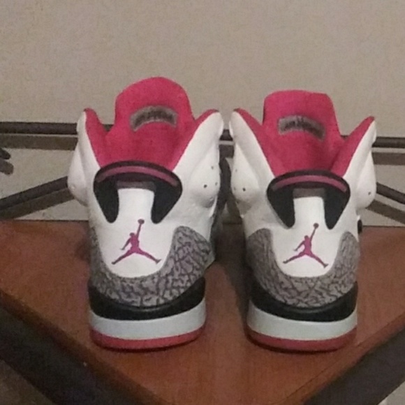 Jordan Son of Mars 'Hot Lava' - Picture 4 of 5